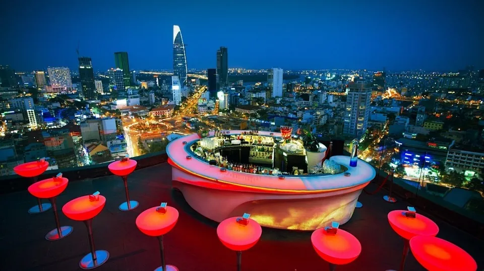 Canalis Club: "Ốc đảo" giải trí với nhiều phong cách âm nhạc