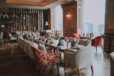 Thế nào là một "club sang chảnh" dành cho giới trẻ?