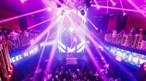 quán bar có DJ nổi tiếng