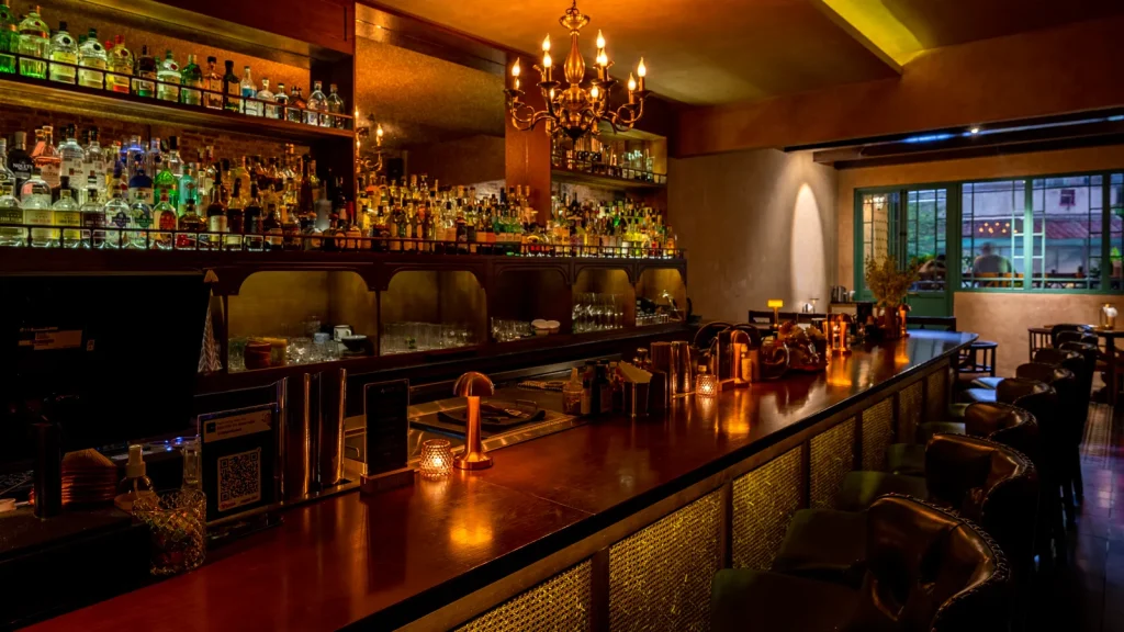 "Biến hóa" không gian nhà bạn thành một "tropical bar" thu nhỏ