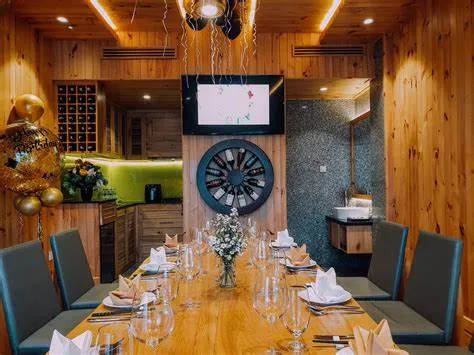 Phòng VIP trong club là gì? "Thiên đường" riêng giữa không gian sôi động
