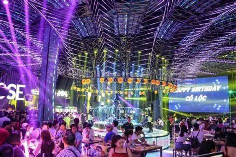 Vì sao bar nhạc sôi động Sài Gòn lại được yêu thích đến vậy?