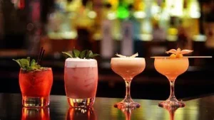 bar có thực đơn đồ ăn ngon