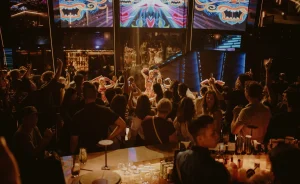 bar nhạc sôi động Sài Gòn